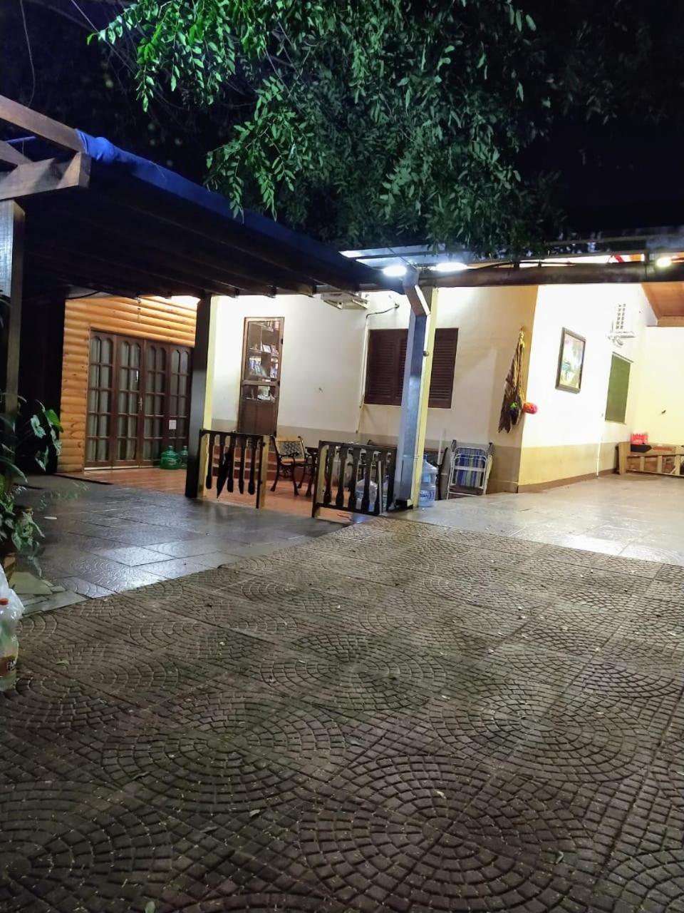 Alojamiento En Cataratas Daniel Oviedo Puerto Iguazú Zewnętrze zdjęcie